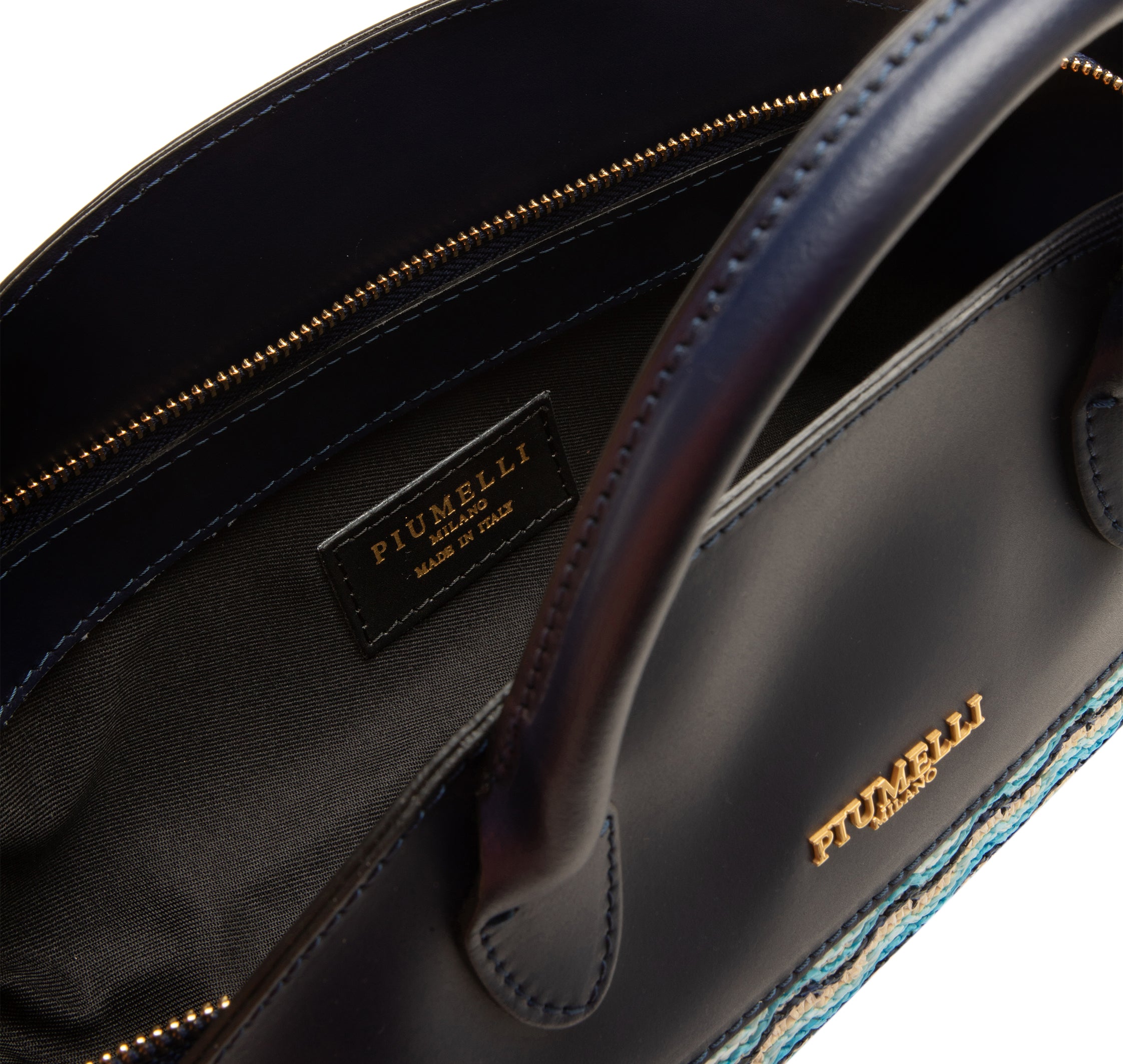 Piumelli Vela waves medium